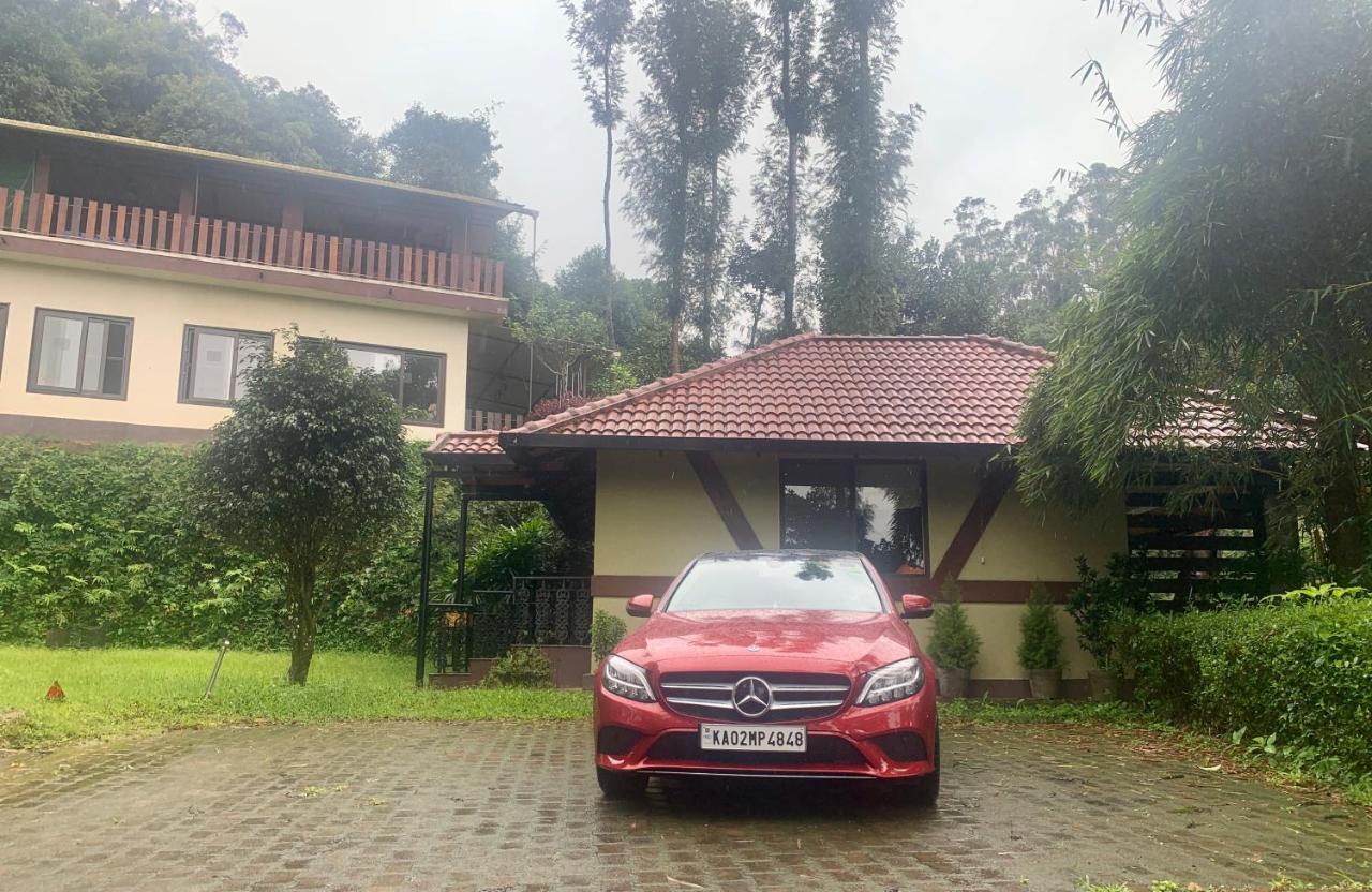 Villa Serene Woods à Madikeri Extérieur photo